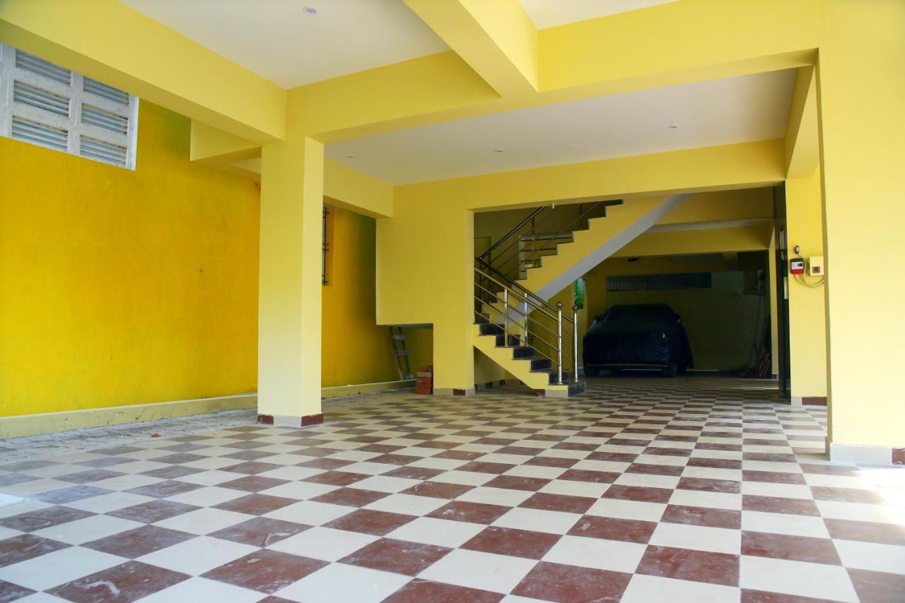 Sri Apartment 2Bhk For Familys Couples Parking A2 Pondicherry Exterior foto